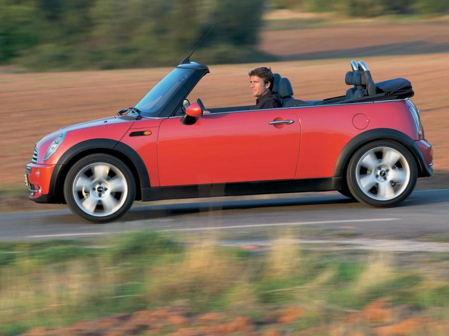  Mini Cooper Cabrio 2004 года  (фото 12 из 30)